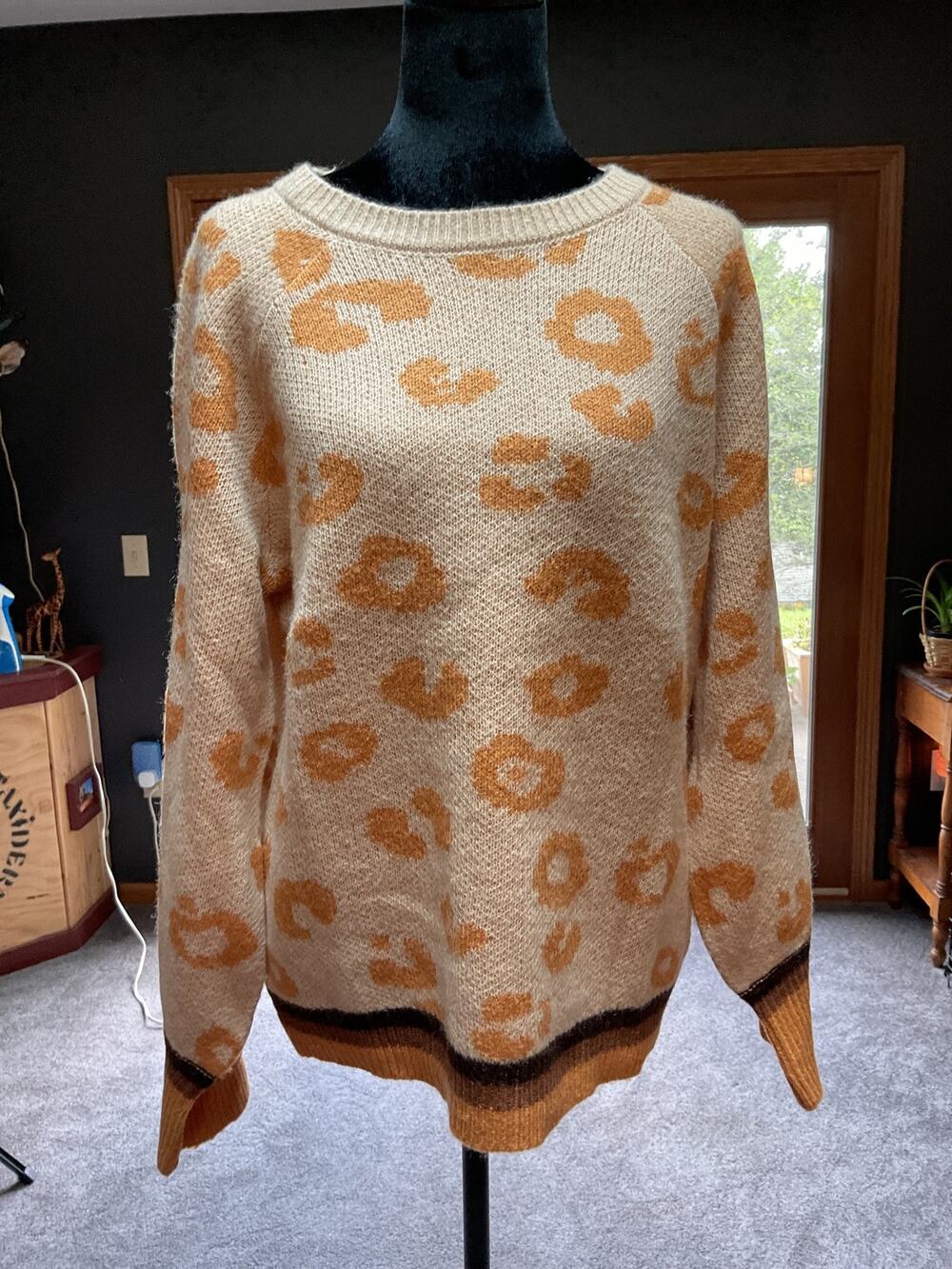 Andree by Unit Leopard Print Crewneck Sweater - Cream & Tan - Size M
